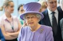 La reina Isabel II cancela un viaje por problemas estomacales